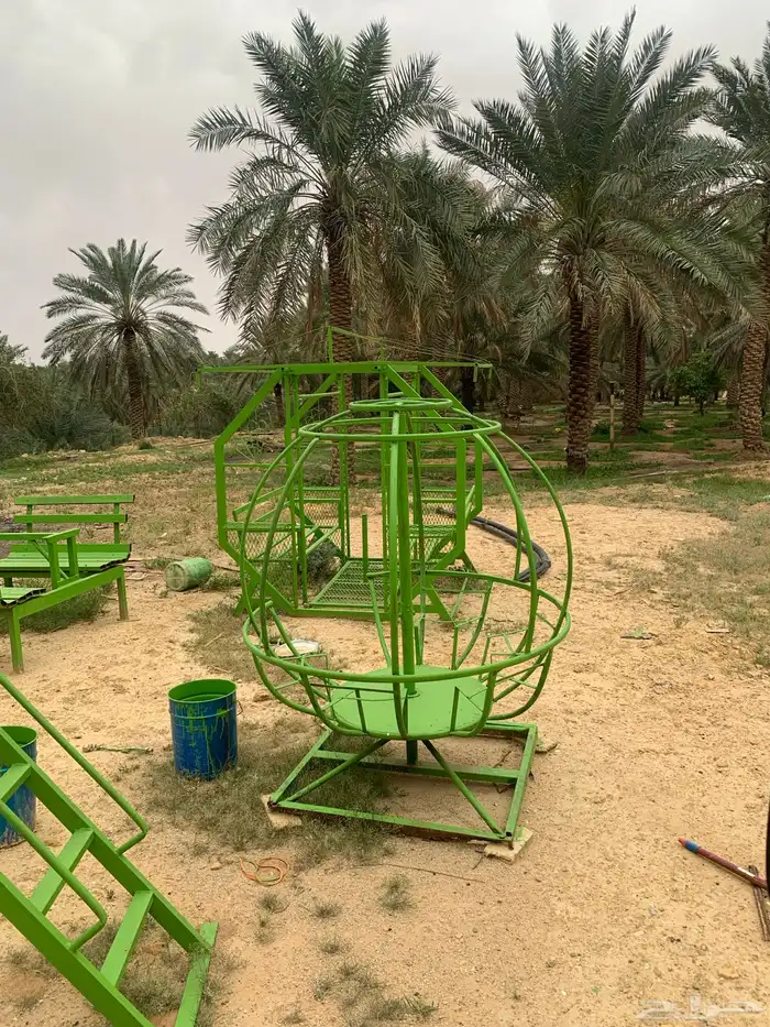 مراجيح اطفال للبيع مع كراسي حديد 1