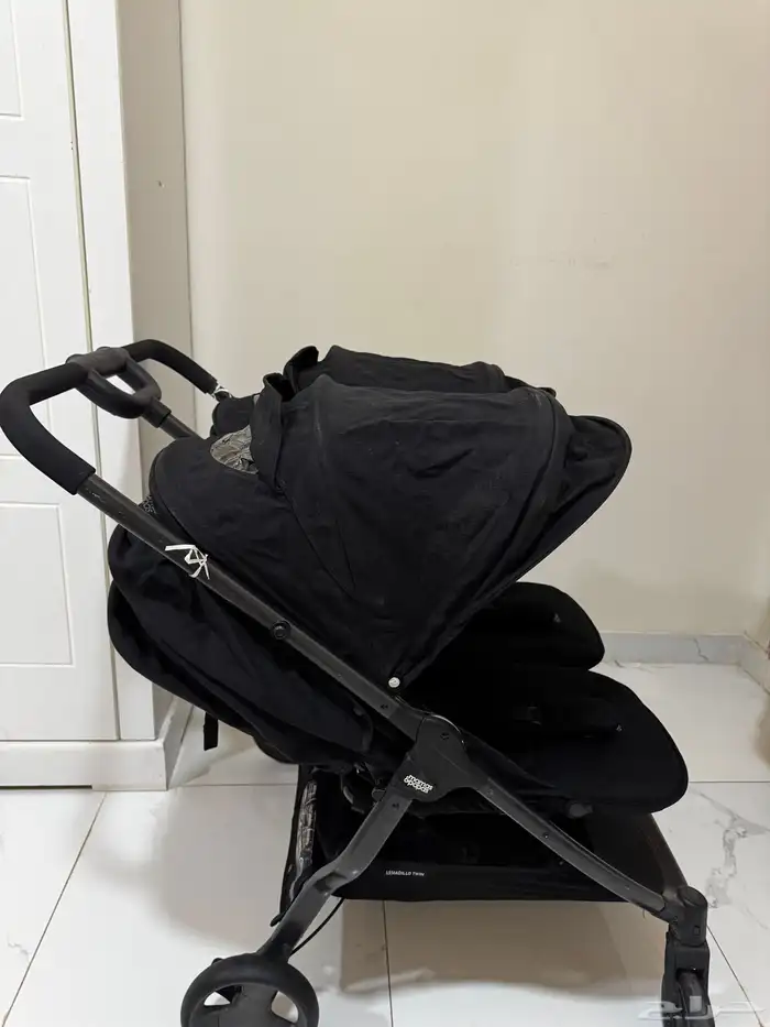 عربية أطفال توأم 1