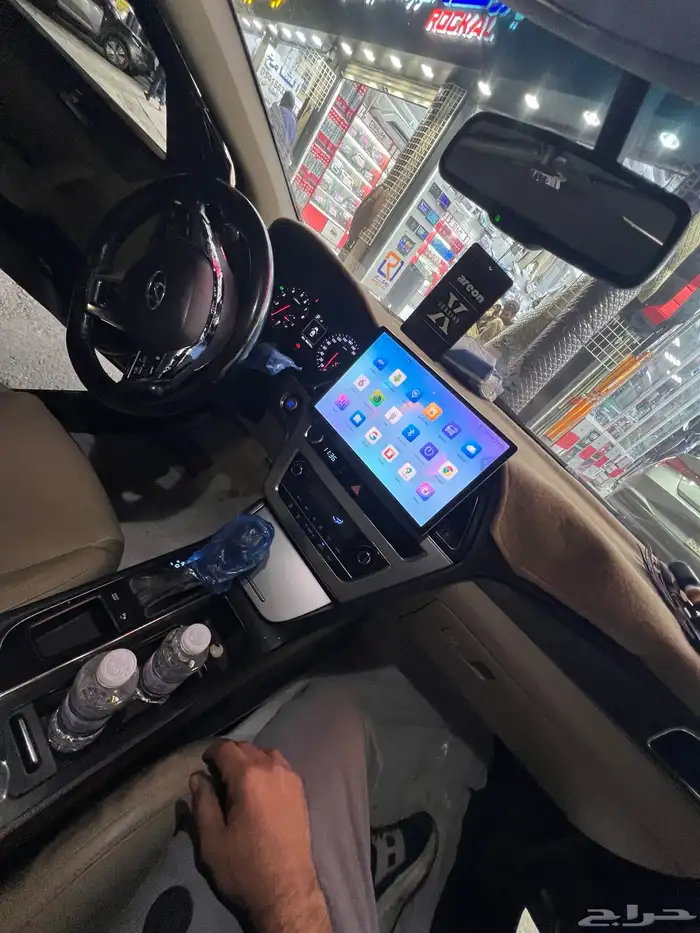 شاشات لجميع أنوع السيارات 20
