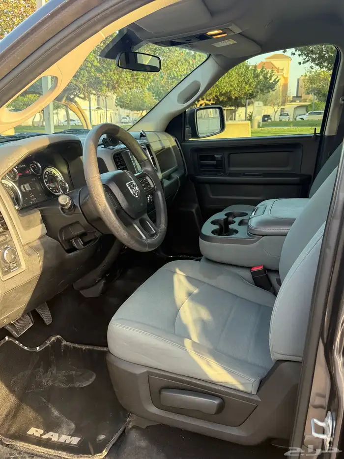 دودج رام 2019 كلاسيك 11