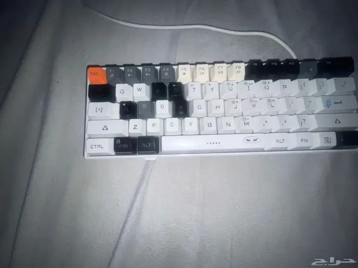 كيبورد2 للبيع 0