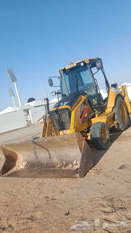 لليجار جي سي بي عرجاء Backholder 1