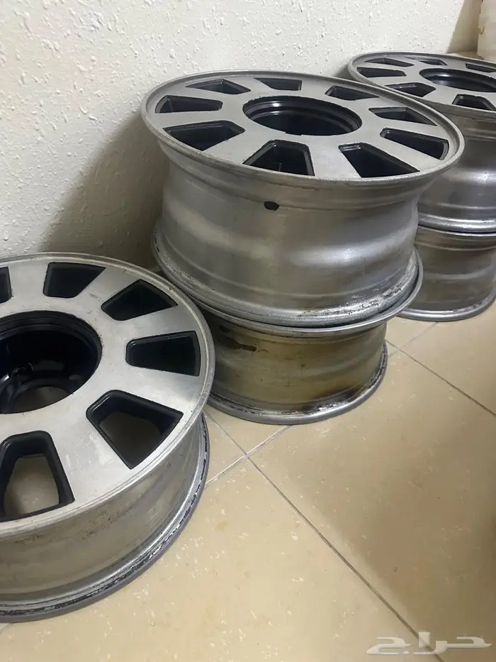 جنوط فورد 2005 ماركيز 0