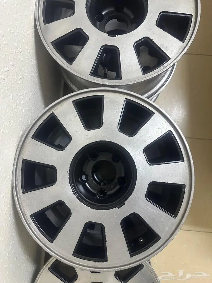 جنوط فورد 2005 ماركيز 1