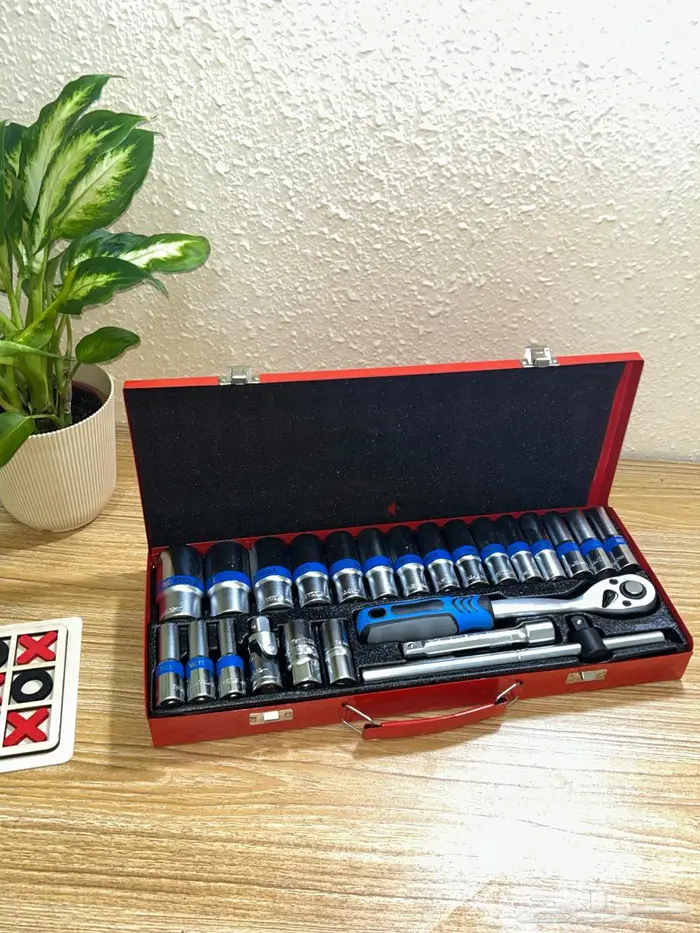 اجهزه كهربائيه عدد يدويه 18