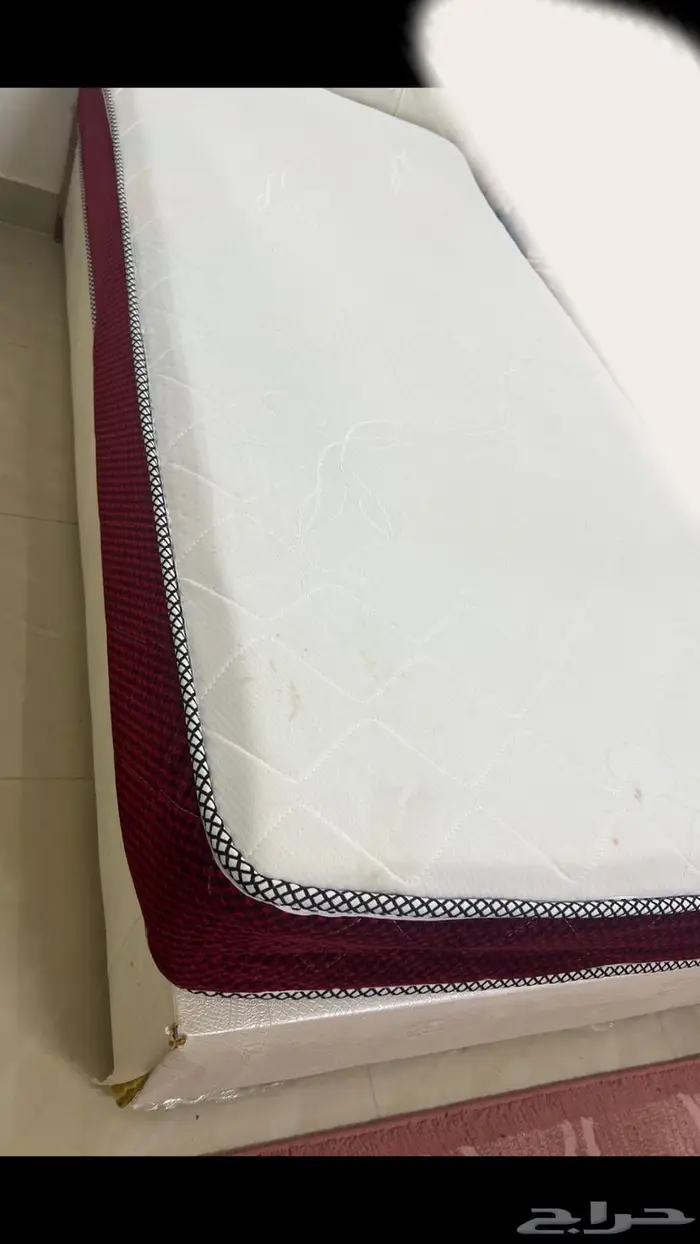 سرير نفر ودولاب ملابس 2