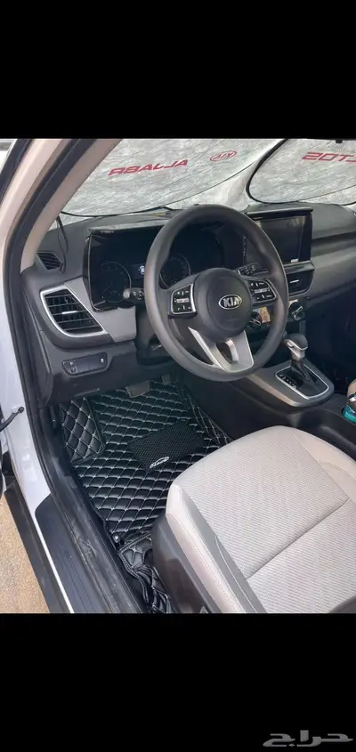 Kia k5 أرضيات جلد فاخرة ولجميع انواع السيارات 3