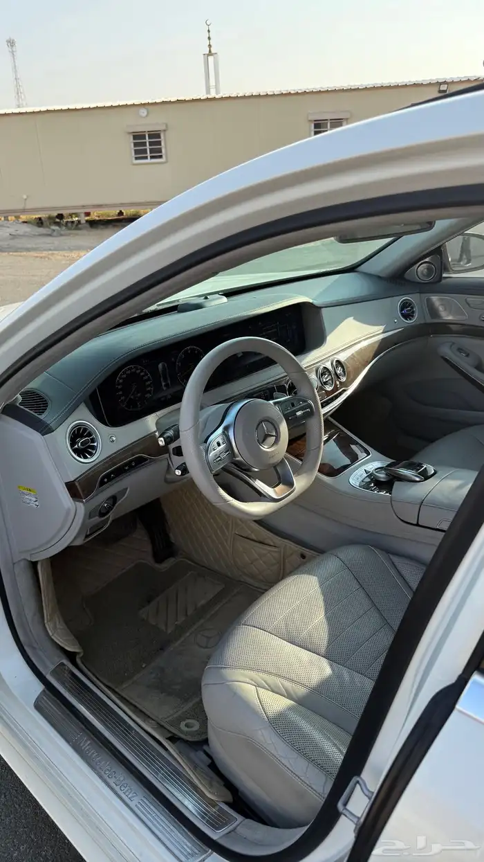 تم البيع تم البيع Mercedes-Benz 22
