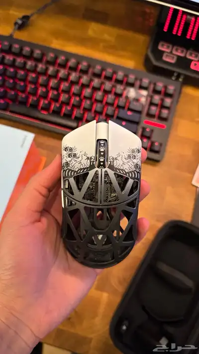 ماوس WL mouse White   Black Fabulous BeastsX 8K 2