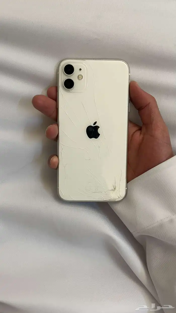 ايفون 11 0