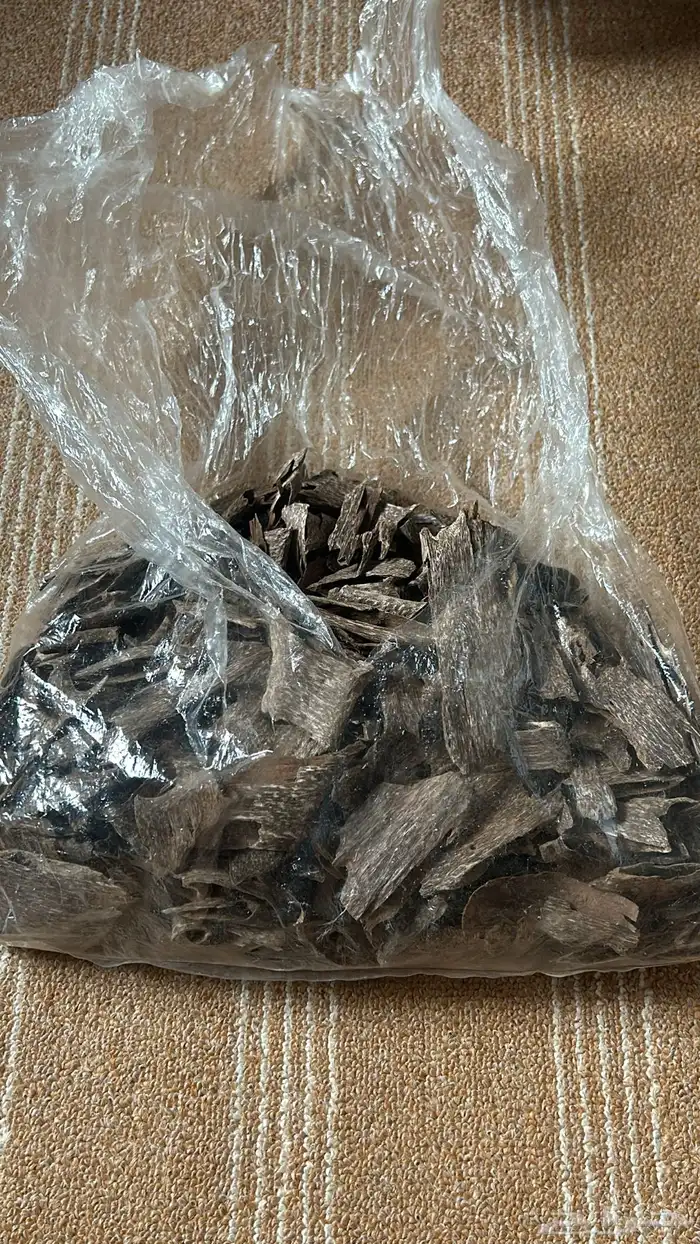 عود تراد نظيفه وريحة حلوة وطيبه 2