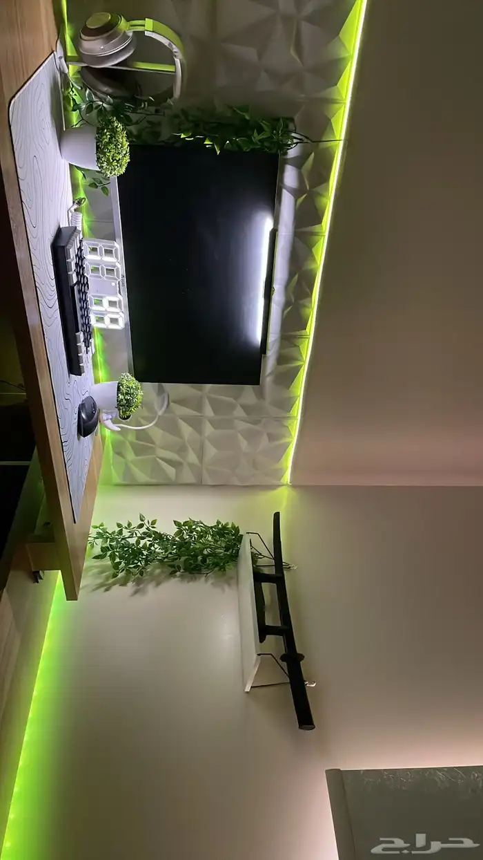 طاوله قيمنق 1