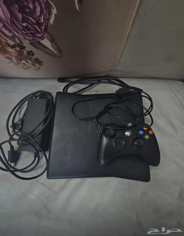 Xbox 360 للبيع مستخدم نضيف 2