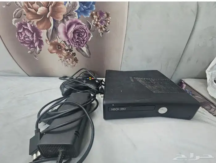 Xbox 360 للبيع مستخدم نضيف 0