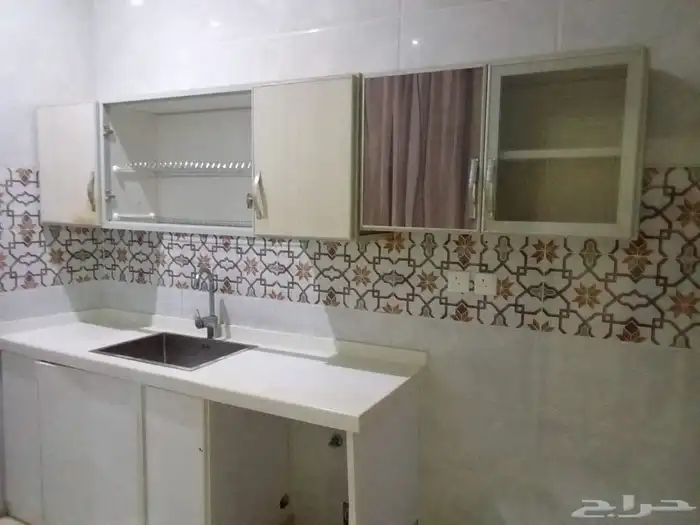 مطبخ ومكيفات للبيع 0