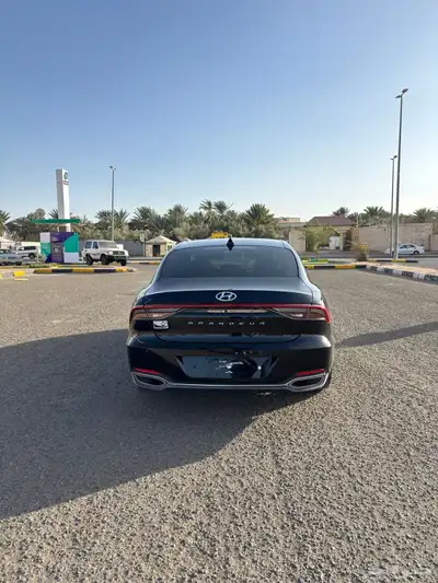هيونداي أزيرا 2020 3