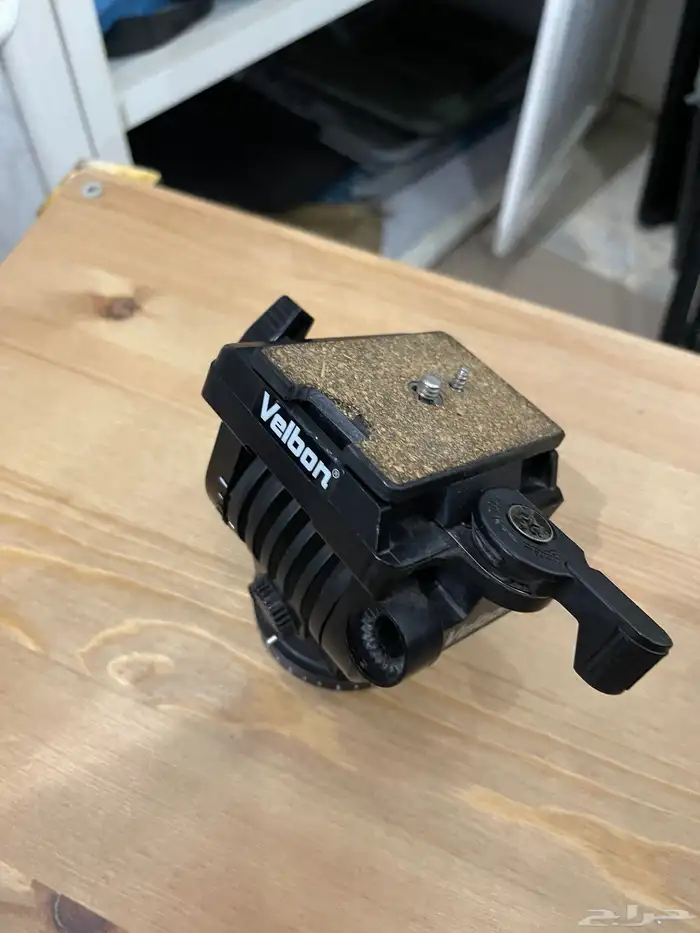 قاعدة للكاميرا و شاشة و ميكرفون و راس ترايبود 10