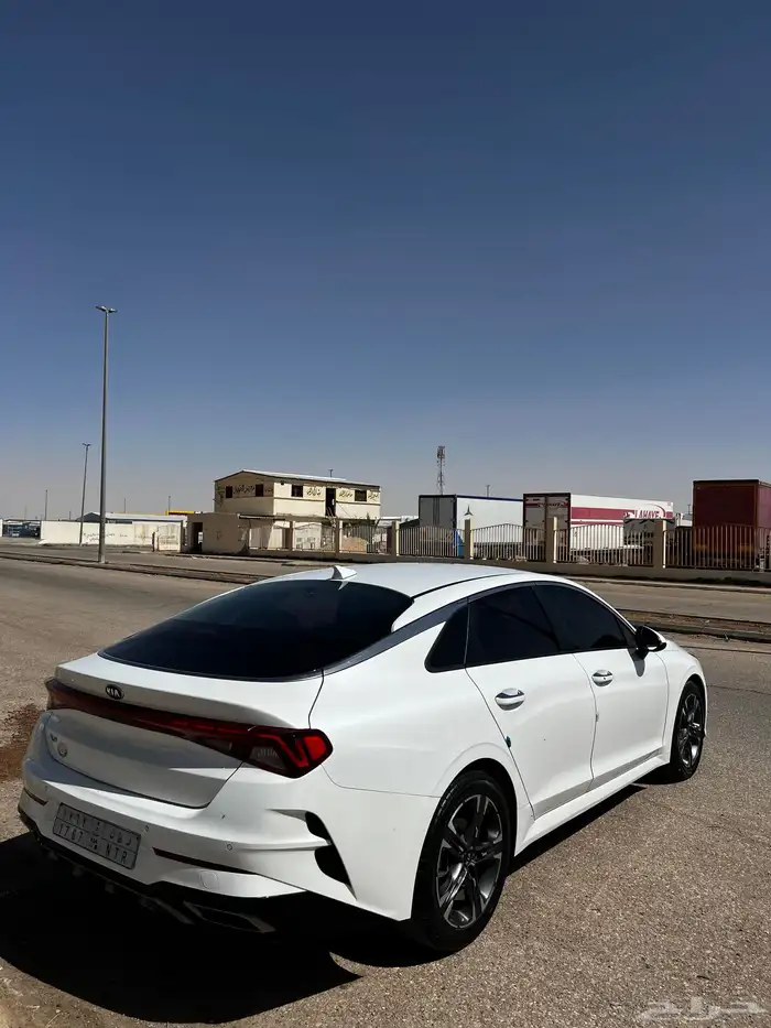 كيا اوبتما2021 بنزين 2
