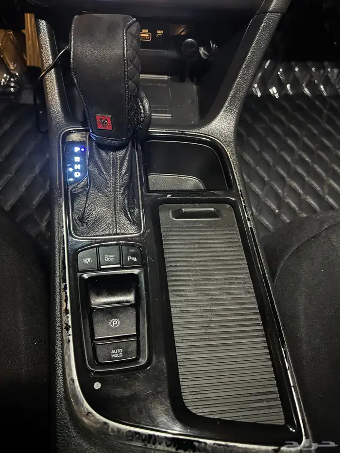 SONATA 2018 modle full option Button sunroof Seats Ac and 4