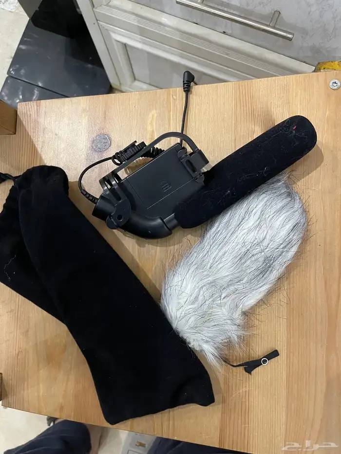 قاعدة للكاميرا و شاشة و ميكرفون و راس ترايبود 8