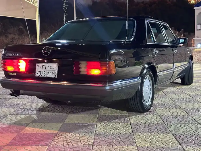 مرسيدس 560 موديل 1989 قمة في النظافة ( تم البيع ). 3