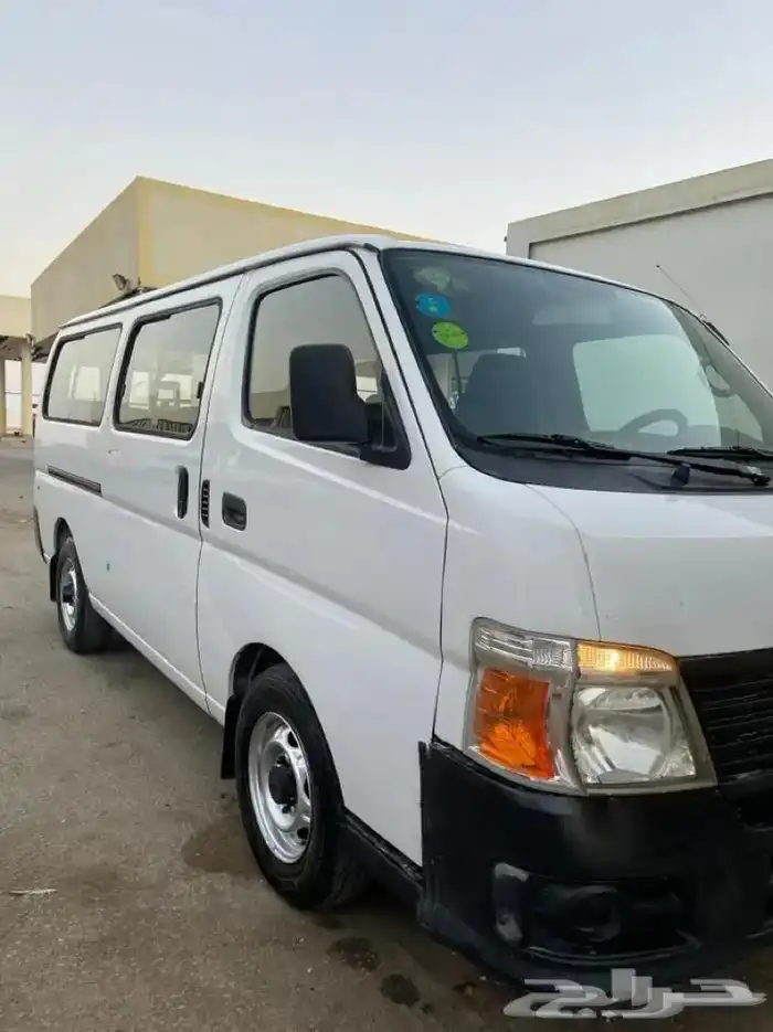 باص 2007 نيسان بنزبن 0