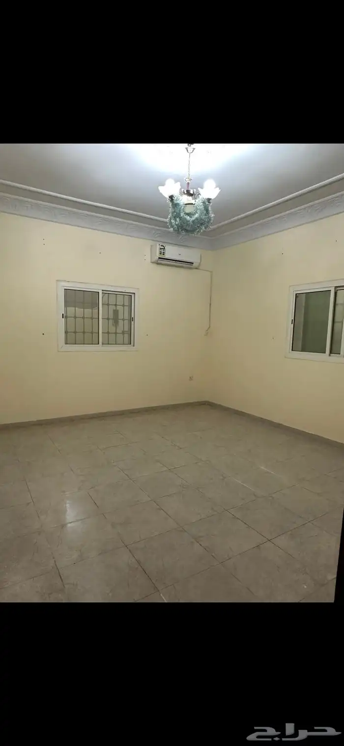 شقة فاخرة للإيجار في حي طيبة 6