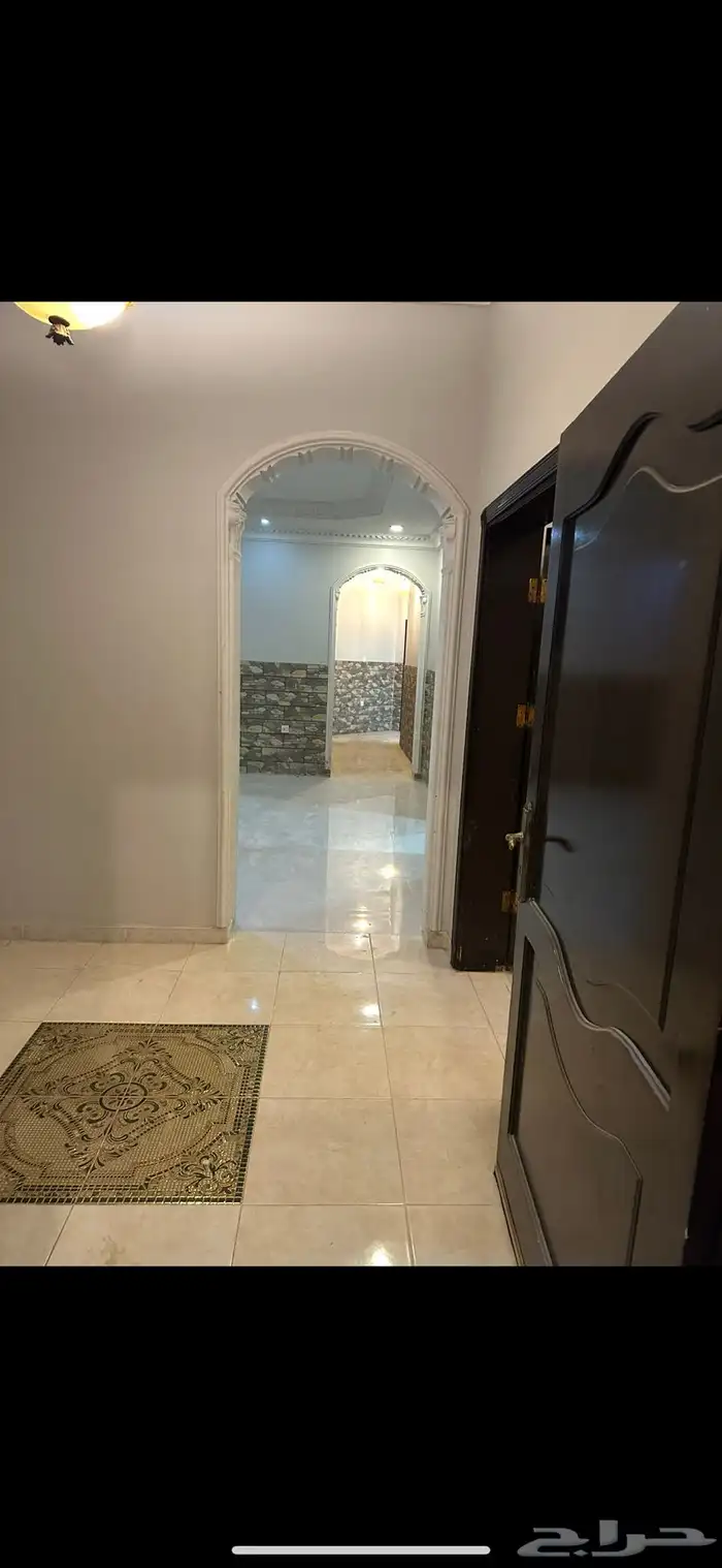 شقة فاخرة للإيجار في حي طيبة 0