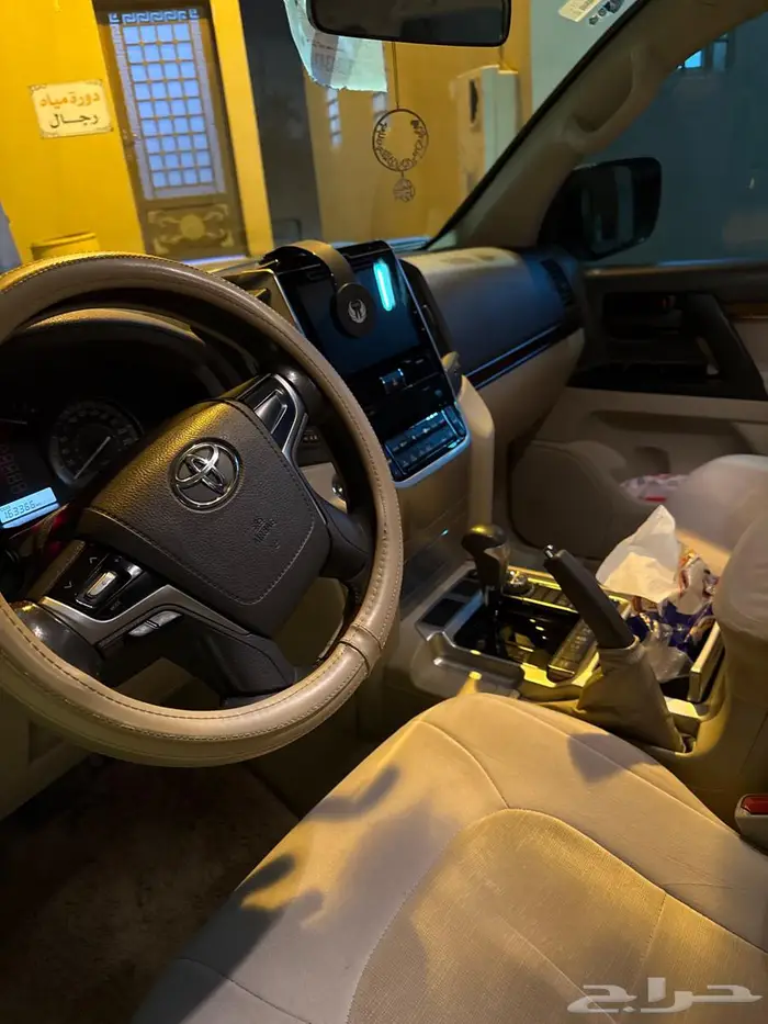 لاندكروزر 2018 4