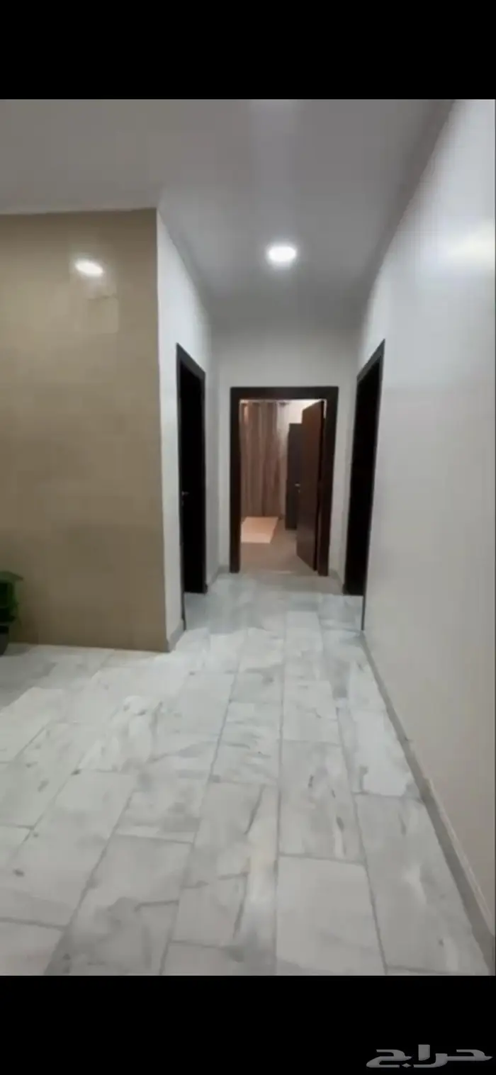 للبيع فيلا روف 4