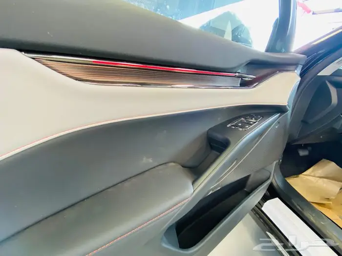 فورد توروس تيتانيوم 2.0 بنزين موديل 2025 13