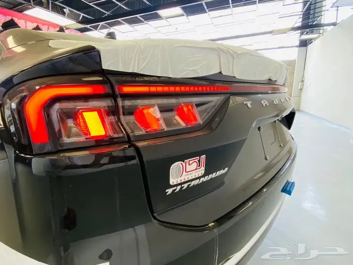 فورد توروس تيتانيوم 2.0 بنزين موديل 2025 6