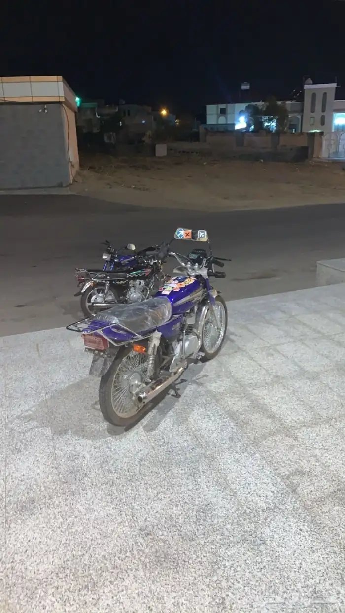 دباب AX100 0