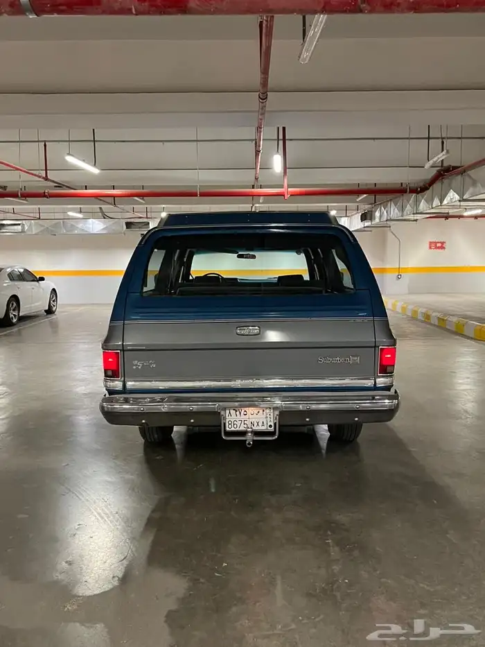 جمس سوبربان GMC كلاسيك 1988 لون مميز 4