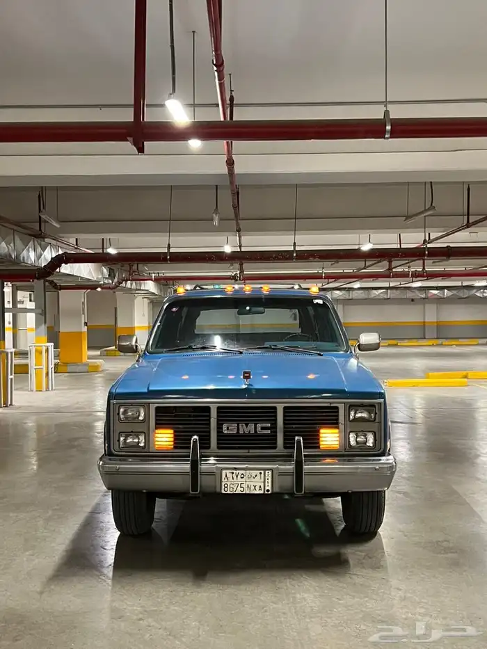 جمس سوبربان GMC كلاسيك 1988 لون مميز 3