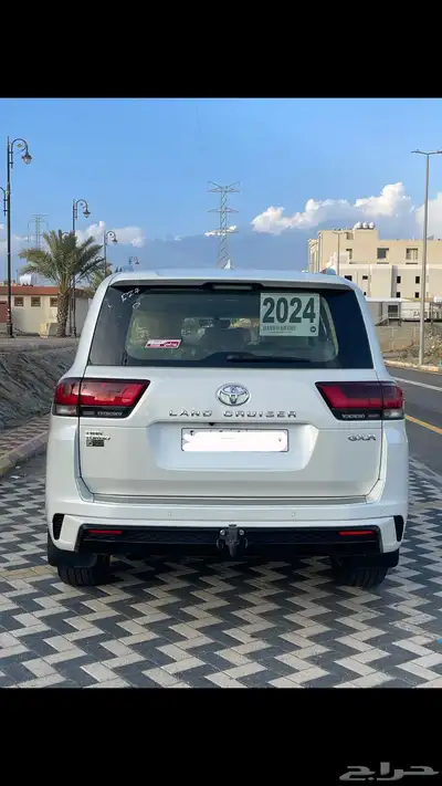لاندكروزر GXR فل كامل L4 3