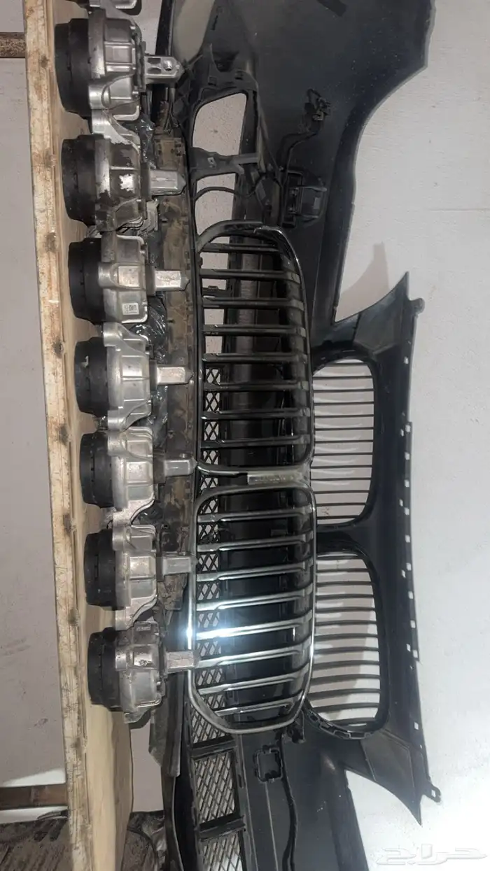 طربة ماء و قطع غيار بي ام i730 و فوق 6