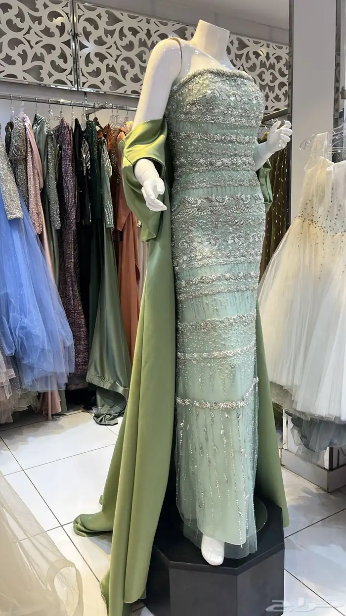 فستان فخم 0