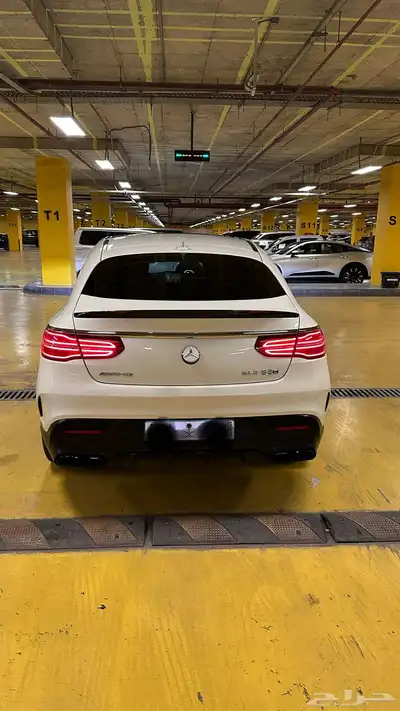 مرسيدس كوب GLE63s (نظيف للمستخدم ) 30