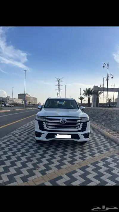 لاندكروزر GXR فل كامل L4 1
