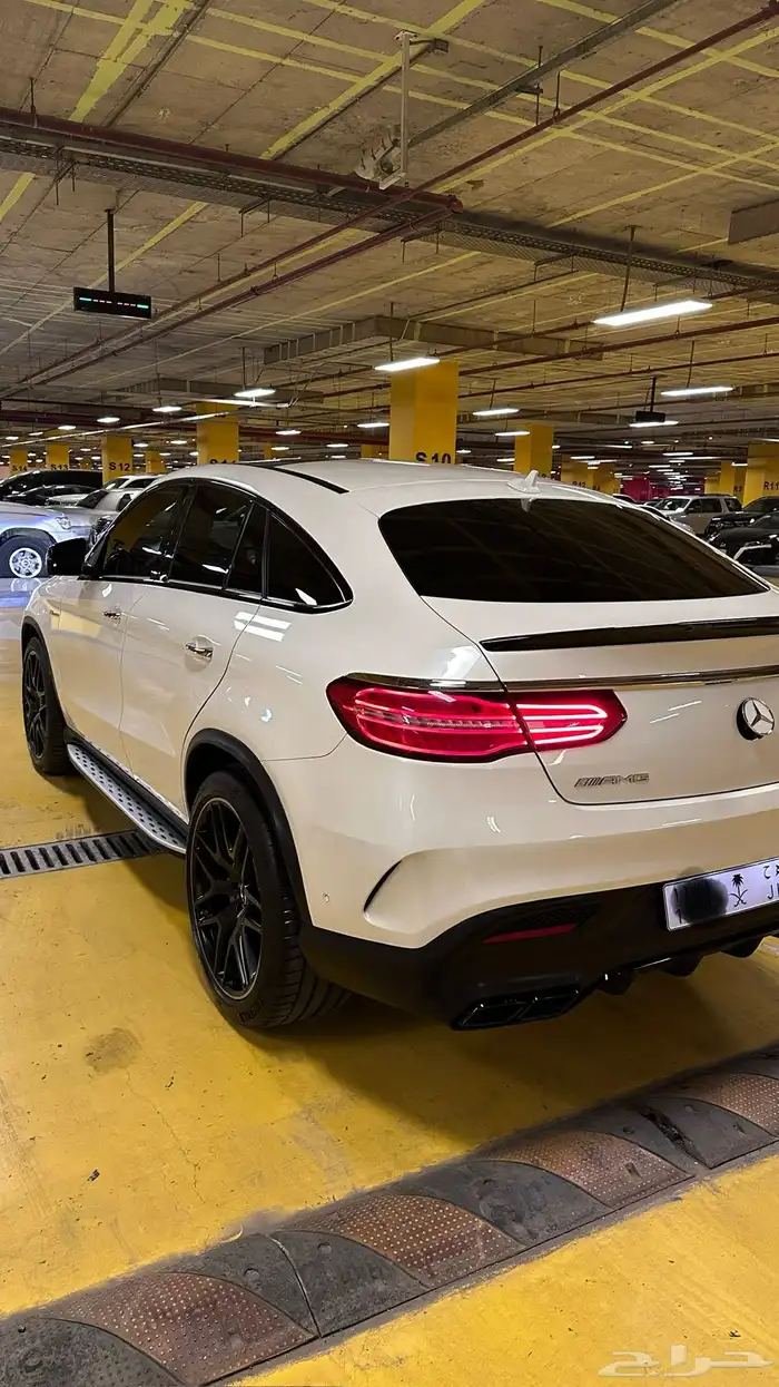 مرسيدس كوب GLE63s (نظيف للمستخدم ) 29
