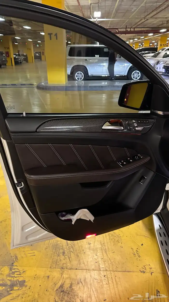 مرسيدس كوب GLE63s (نظيف للمستخدم ) 10