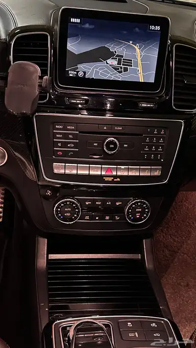 مرسيدس كوب GLE63s (نظيف للمستخدم ) 24