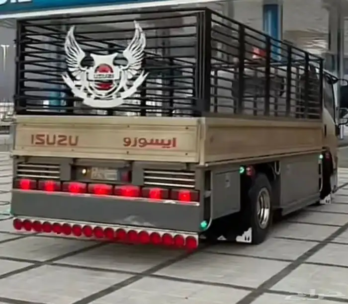 صندوق دينا بلد نضيف حيل وعندنا اشكل جديد مع نزول في الدروج 2