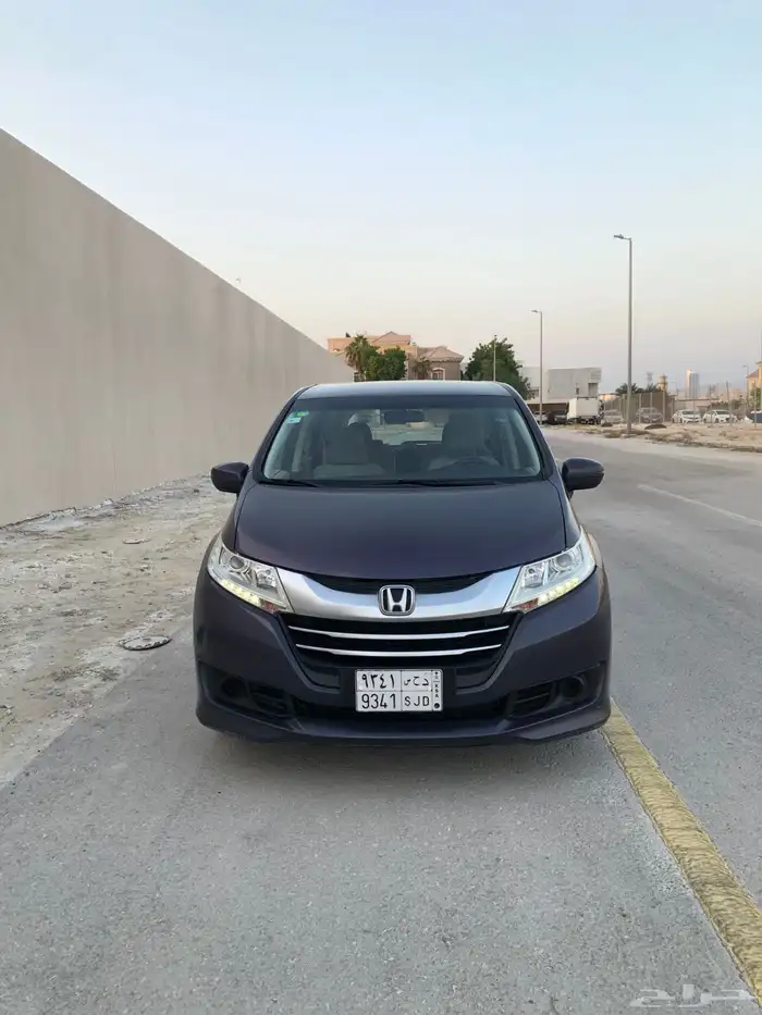 للبيع هوندا اوديسي سعودي وارد عبدالله هاشم عداد قليل 0