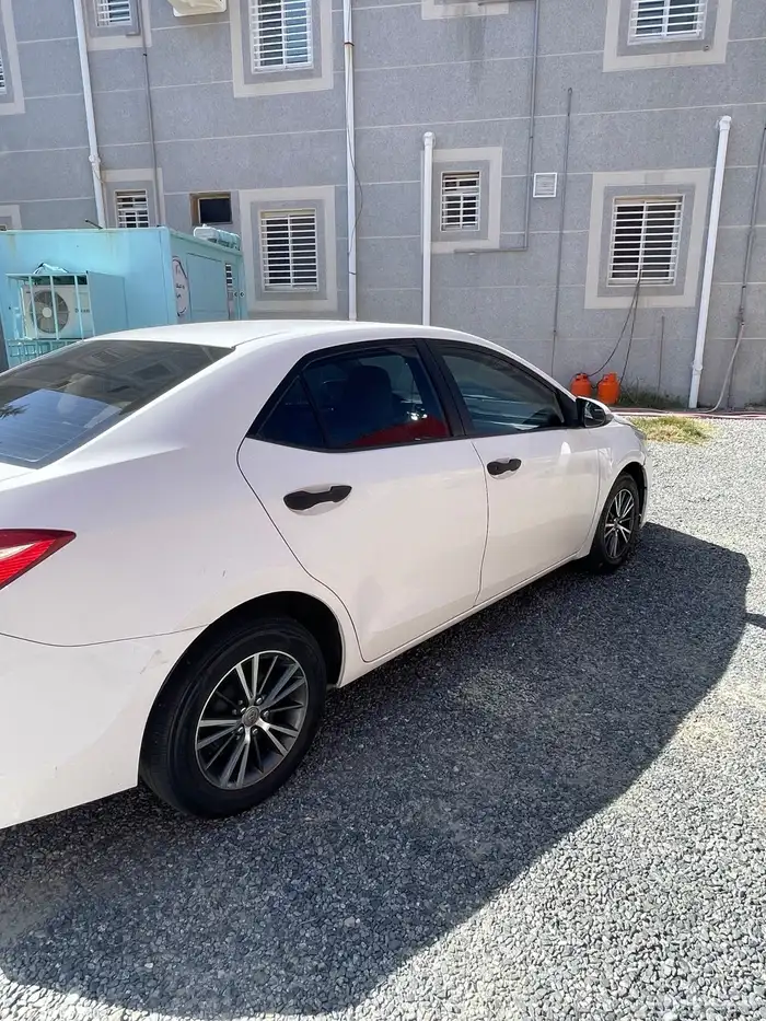 كورلا 2014 مكينة كبيرة 2000 cc 5