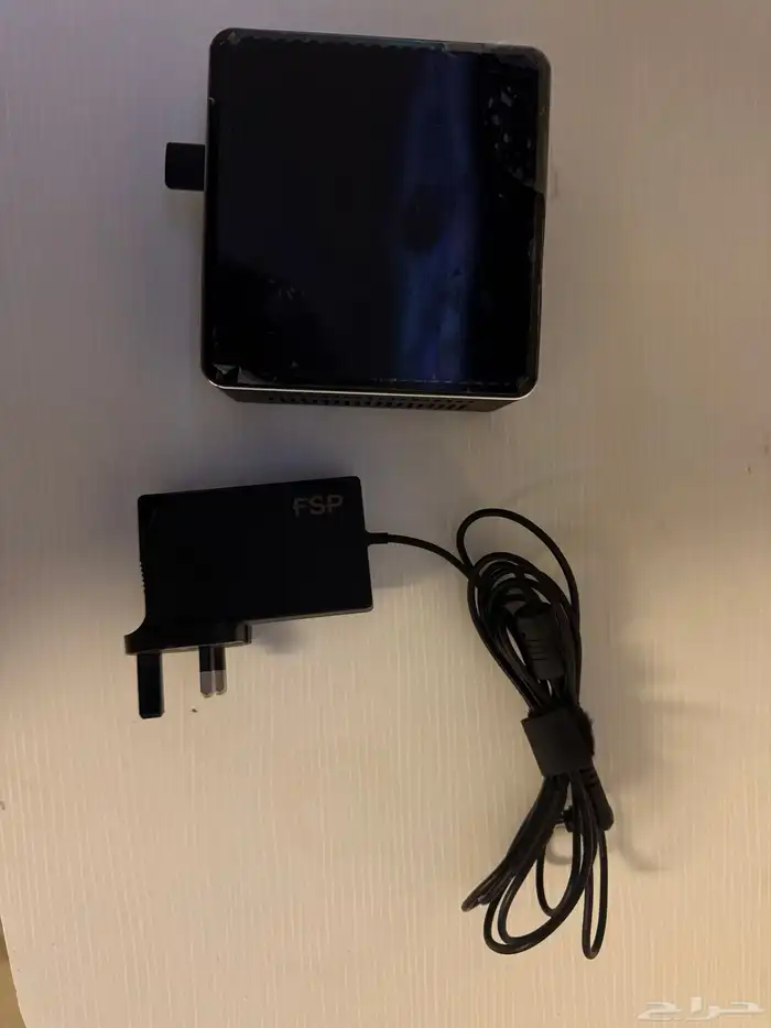 جهاز كمبيوتر Intel NUC i5 0