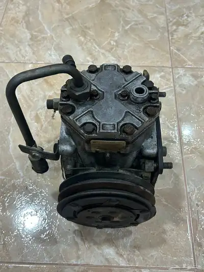 كمبريسر مرسيدس 280 1979 0
