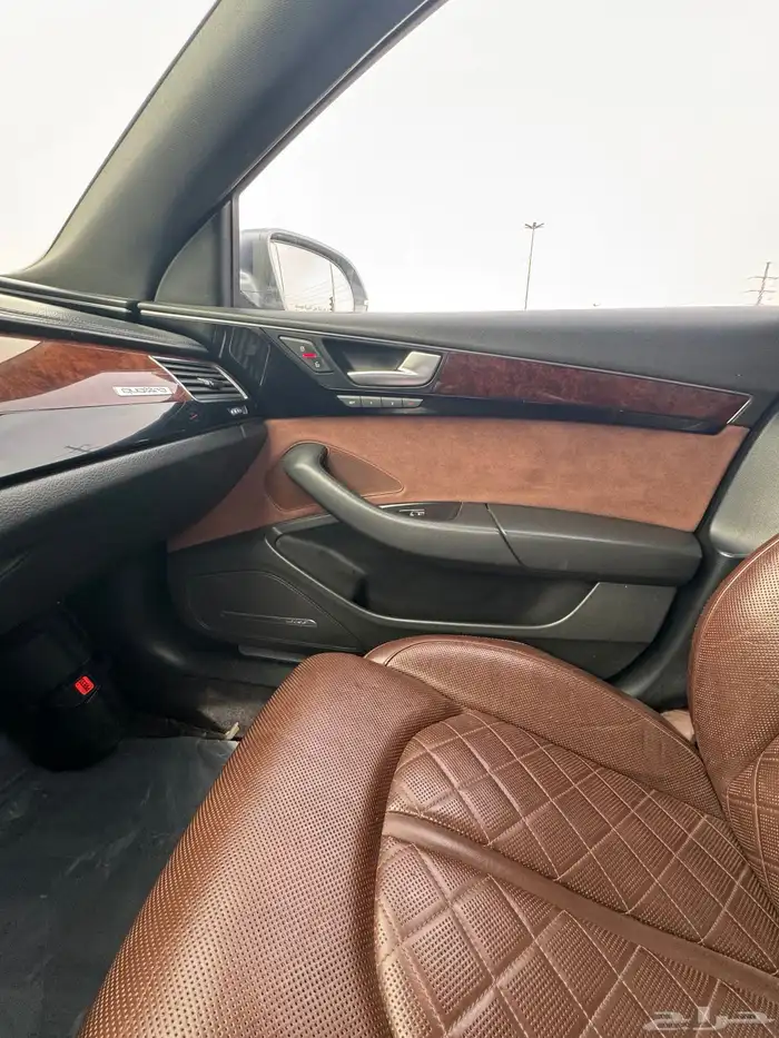 اودي A8 موديل 2011 quattro 15