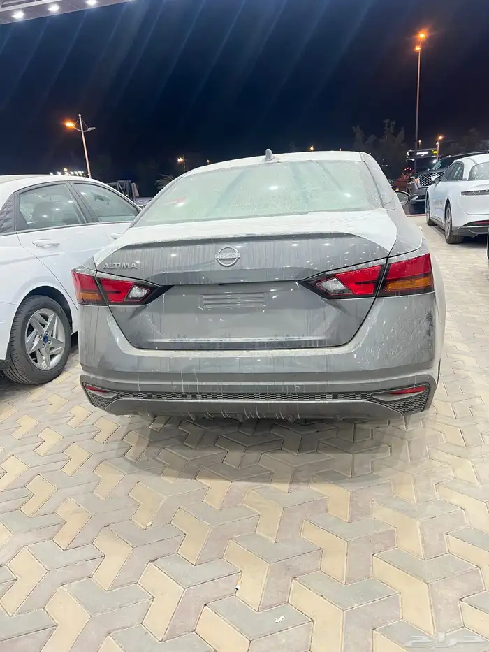 نيسان التيما 2025 ستاندر S 11